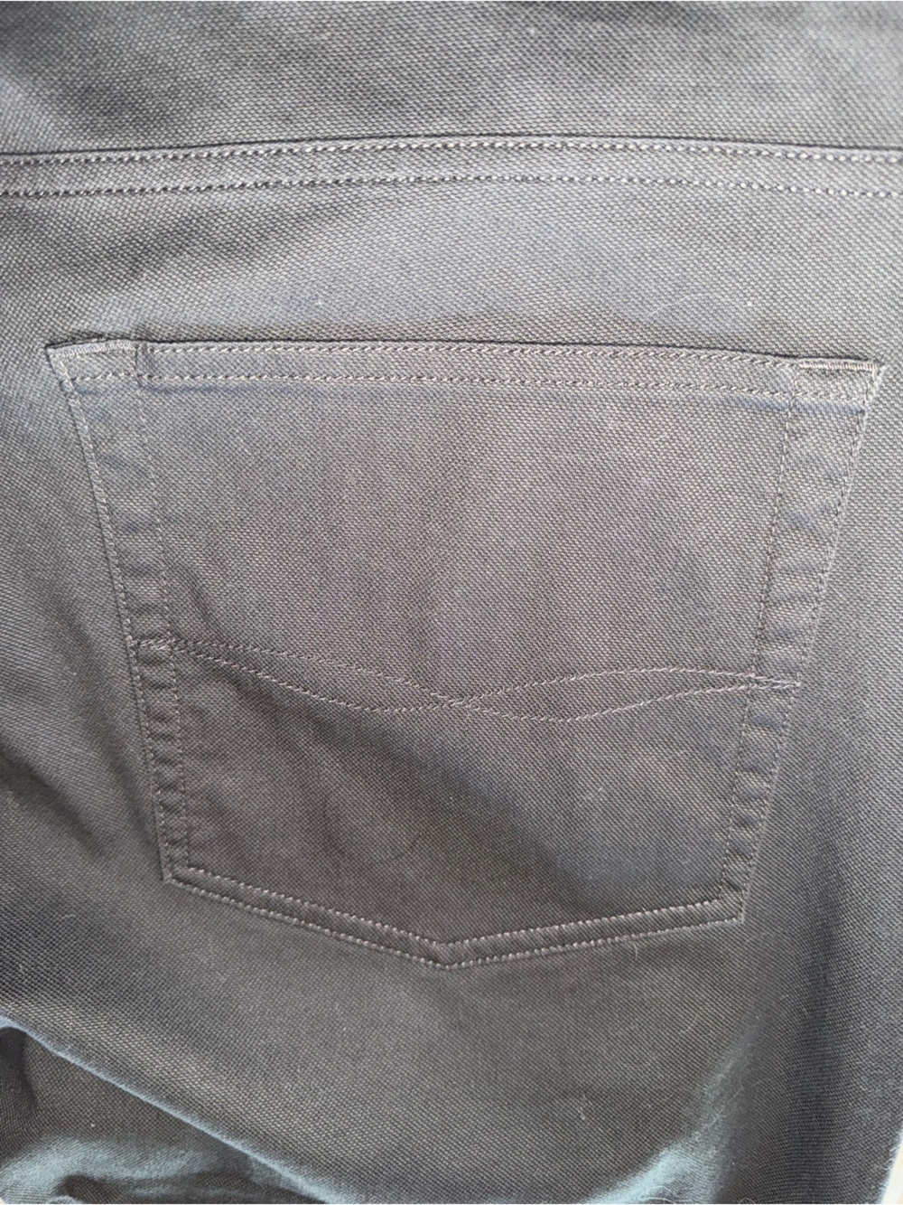 Rodd & Gunn Straight Leg Jeans. Size 40 x 32 - Picture 10 of 13